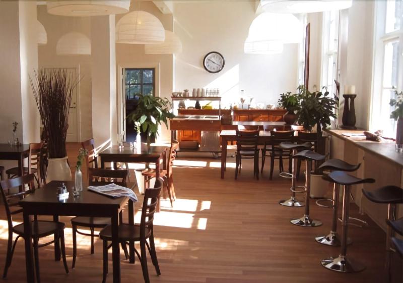 Guesthouse Eleven Hotel image