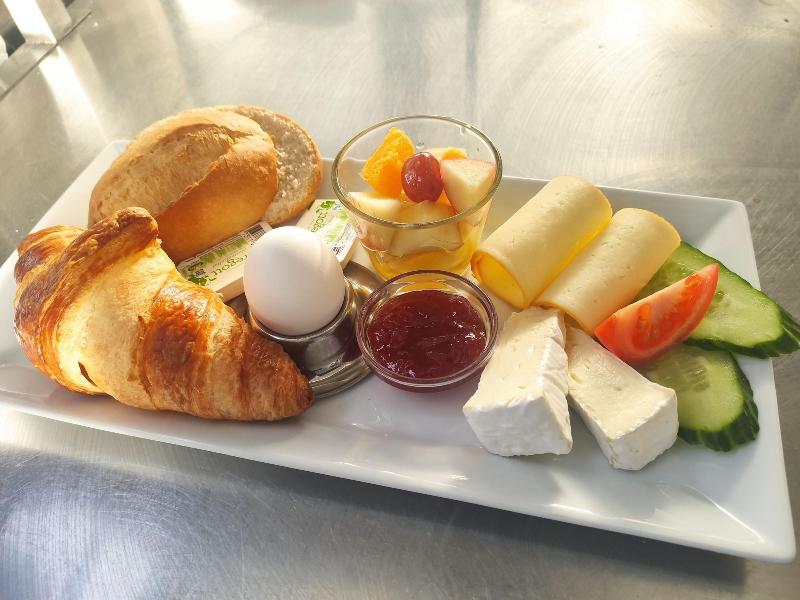 Guesthouse Eleven Hotel image