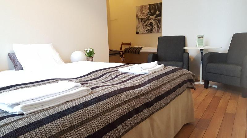 Guesthouse Eleven Hotel image