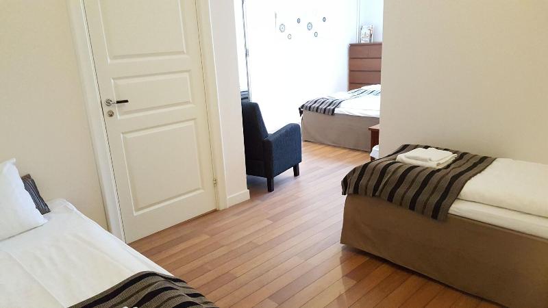 Guesthouse Eleven Hotel image