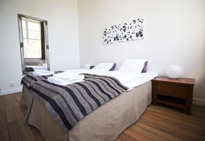 Guesthouse Eleven Hotel image
