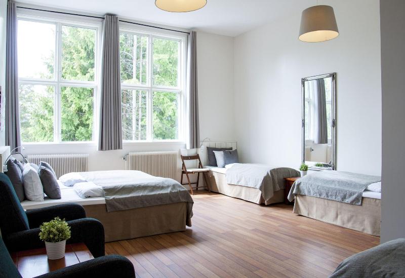 Guesthouse Eleven Hotel image