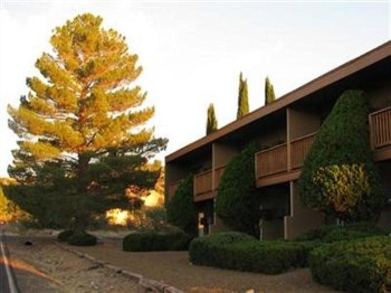 Beaver Creek Inn image