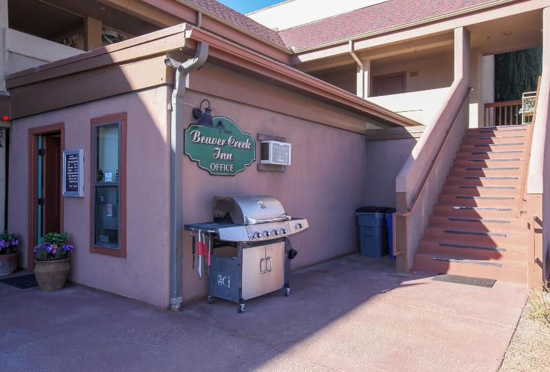 Beaver Creek Inn image