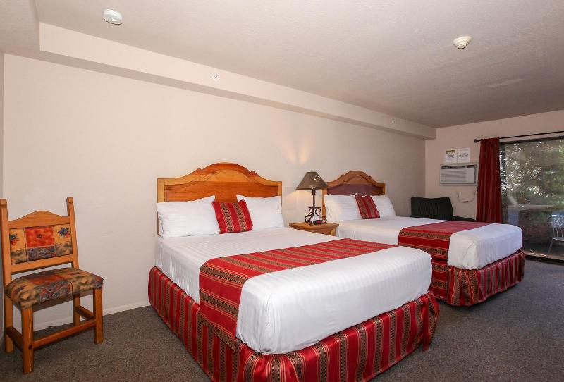 Beaver Creek Inn image