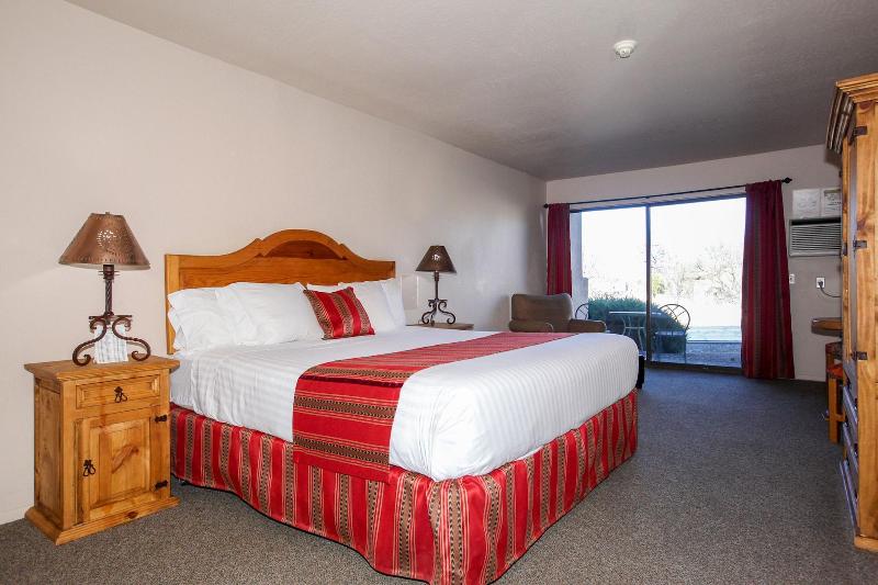 Beaver Creek Inn image