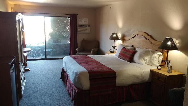 Beaver Creek Inn image
