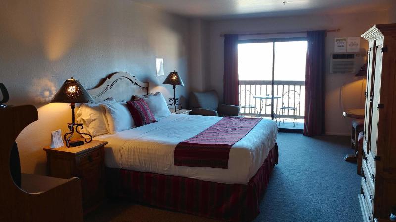 Beaver Creek Inn image
