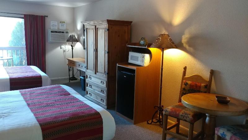 Beaver Creek Inn image