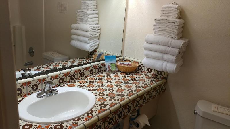 Beaver Creek Inn image