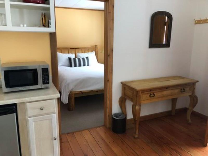 Redstone Cliffs Lodge image
