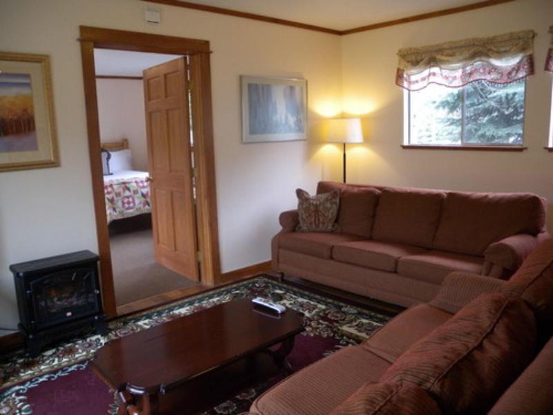 Redstone Cliffs Lodge image