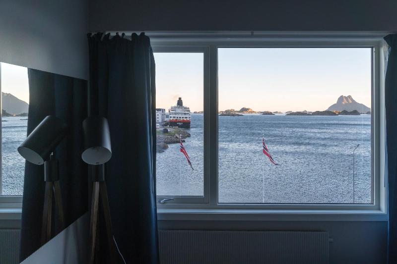 Live Lofoten Hotel image