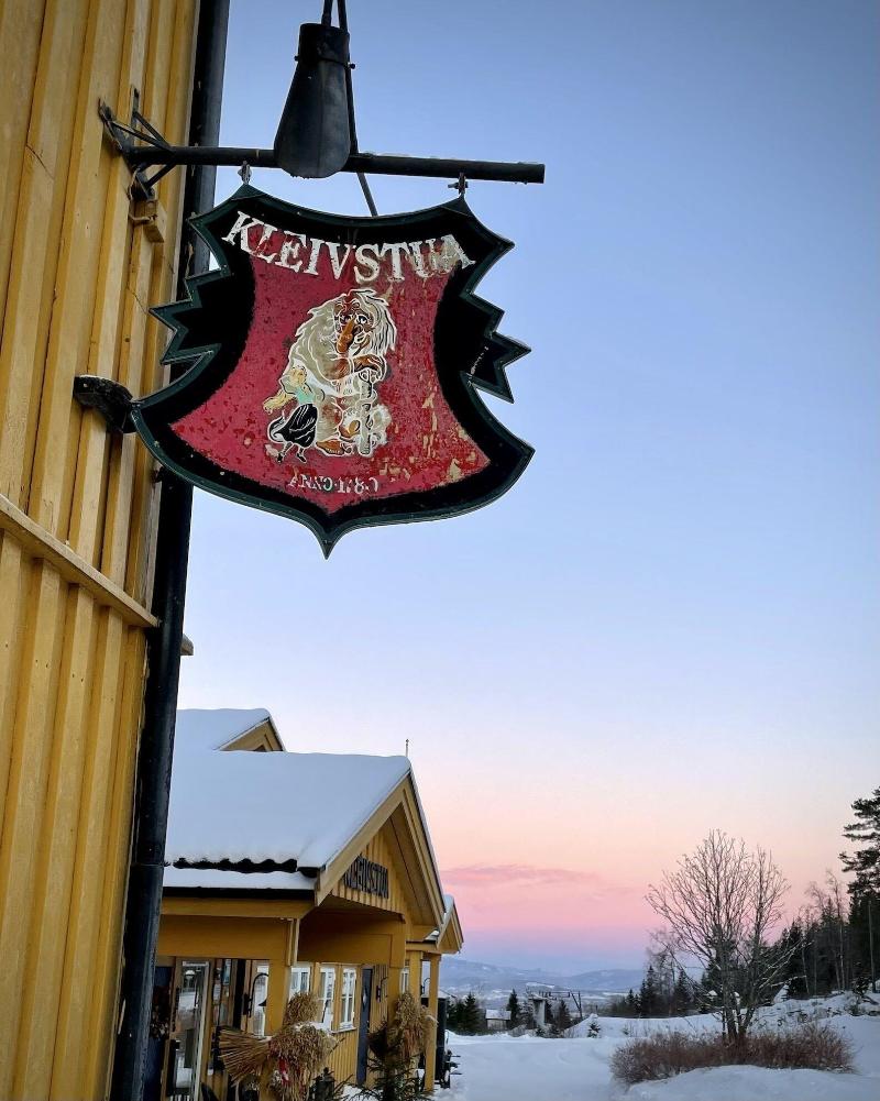 Kleivstua image
