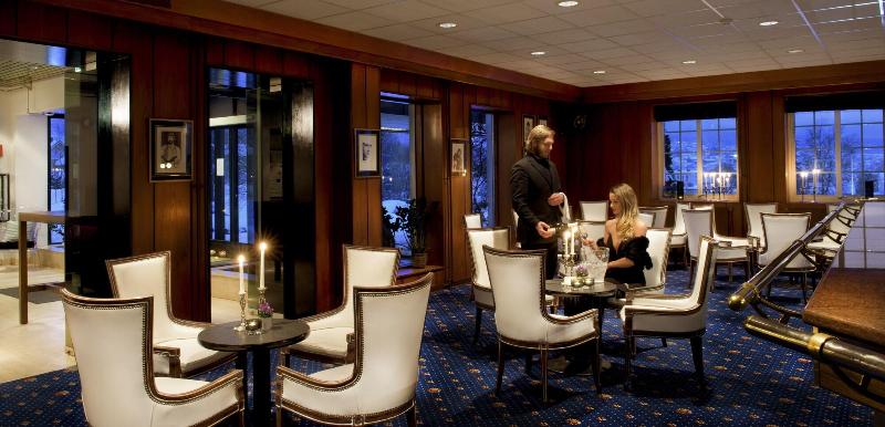 Vinger Hotell image