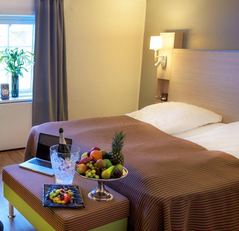 Vinger Hotell image