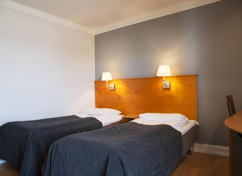 Vinger Hotell image