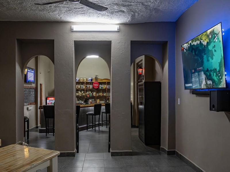Calvinia Hotel By Country Hotels image