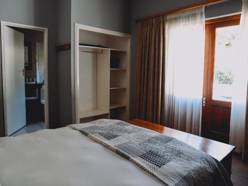Assegaaibosch Country Lodge