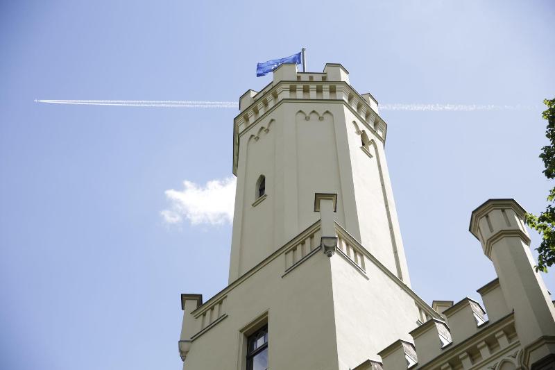 Hotel Schloss Reichenow image