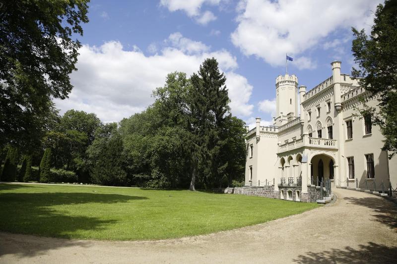 Hotel Schloss Reichenow image
