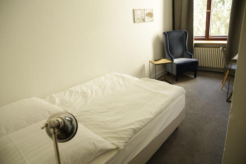 Hotel Schloss Reichenow image
