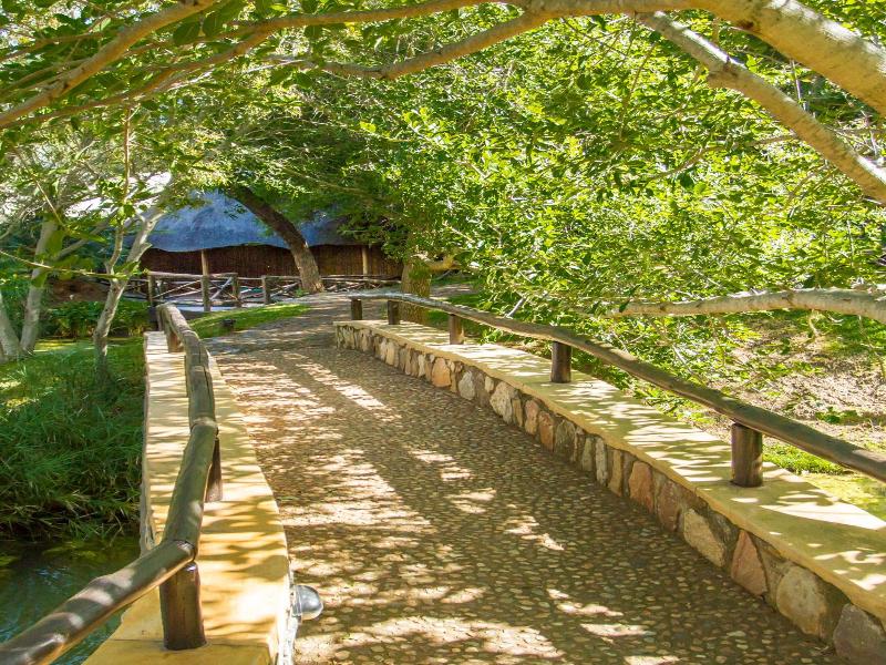 Littlebush Private Lodge image