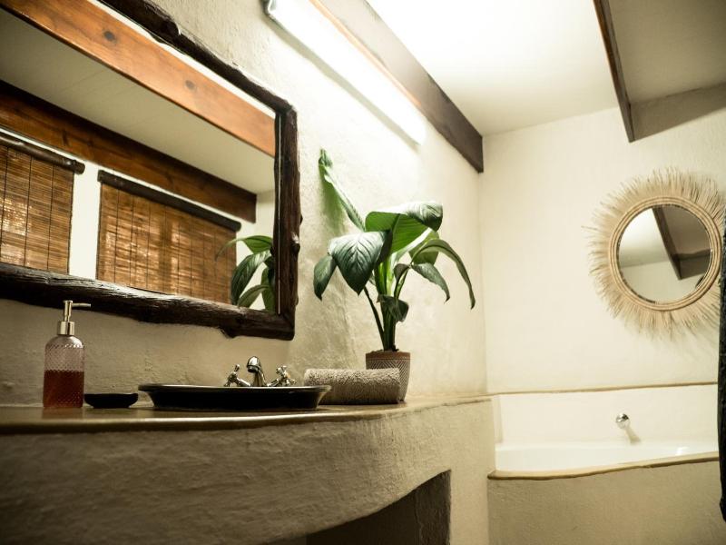 Littlebush Private Lodge image