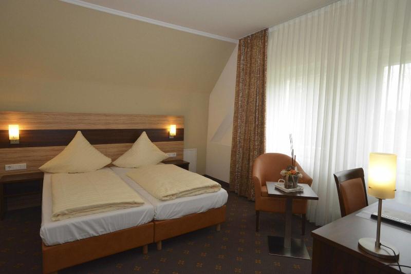 Hotel Nierswalder Landhaus image