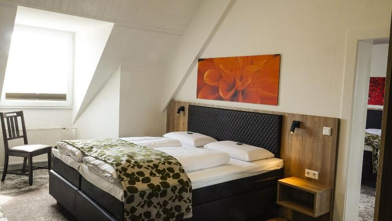 Hotel Nierswalder Landhaus image