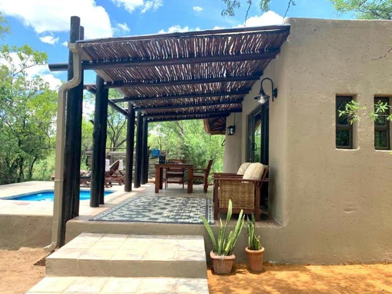 Ikhaya Lamadube Game Lodge image