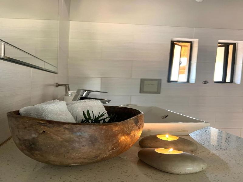 Ikhaya Lamadube Game Lodge image