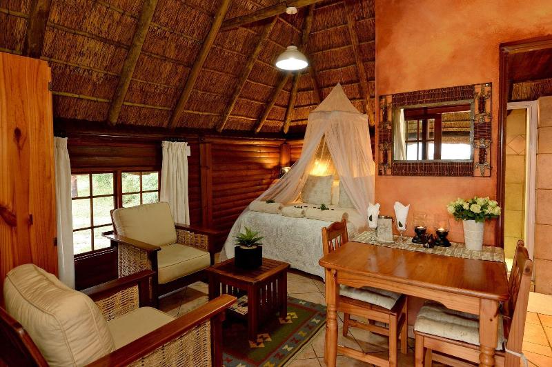Ikhaya Lamadube Game Lodge image