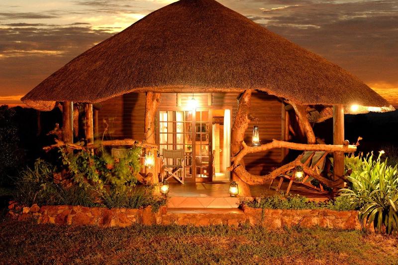 Ikhaya Lamadube Game Lodge image