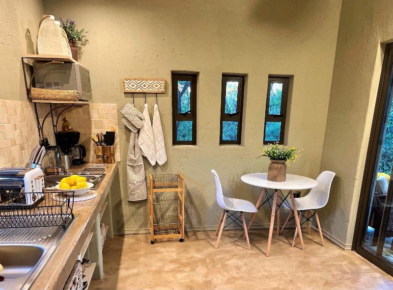 Ikhaya Lamadube Game Lodge image