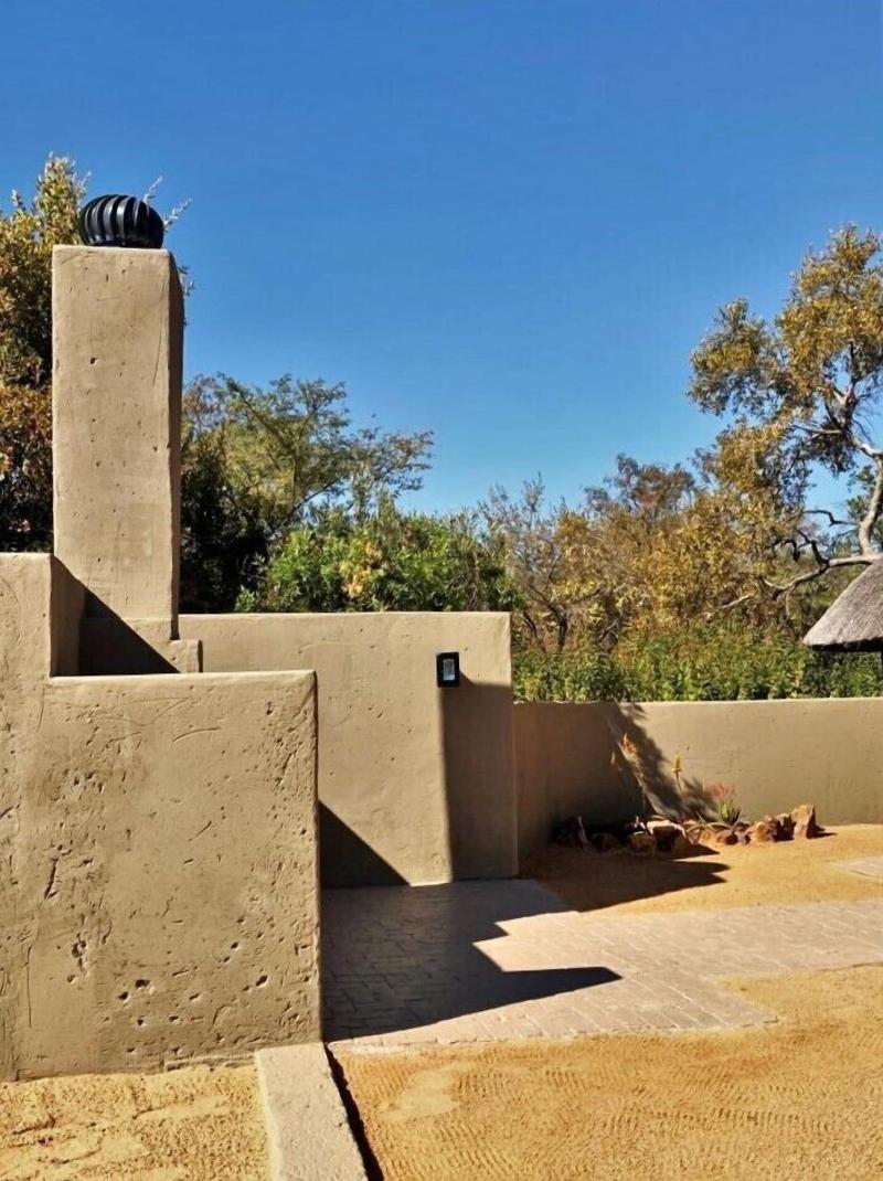 Ikhaya Lamadube Game Lodge image