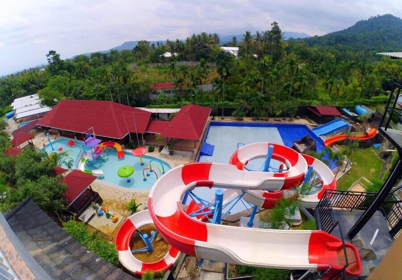 Imelda Hotel - Waterpark - Convention image
