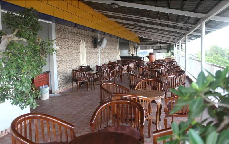 Imelda Hotel - Waterpark - Convention image