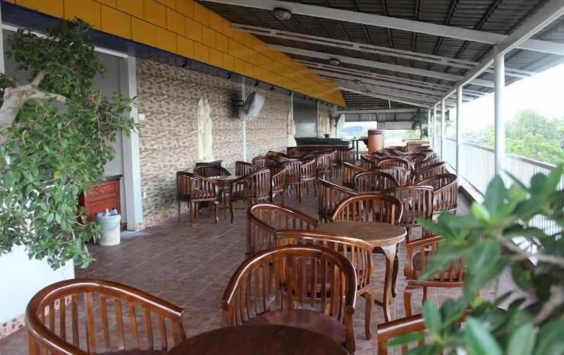 Imelda Hotel - Waterpark - Convention image