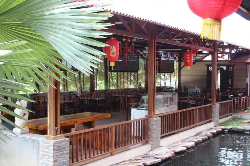 Imelda Hotel - Waterpark - Convention image