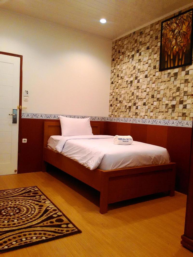 Imelda Hotel - Waterpark - Convention image