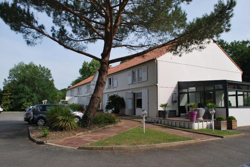 Hôtel Restaurant Relais des Champs image