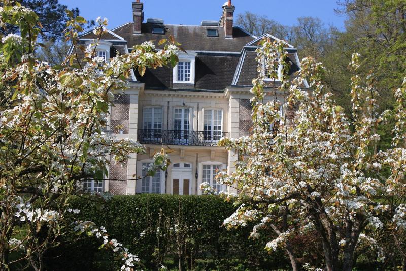 Château d'Avesnes - Le Castelet image