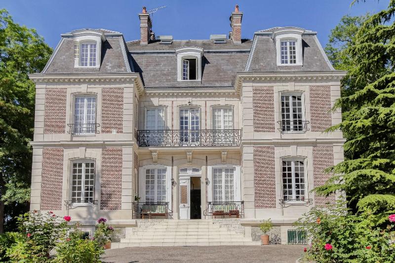 Château d'Avesnes - Le Castelet image