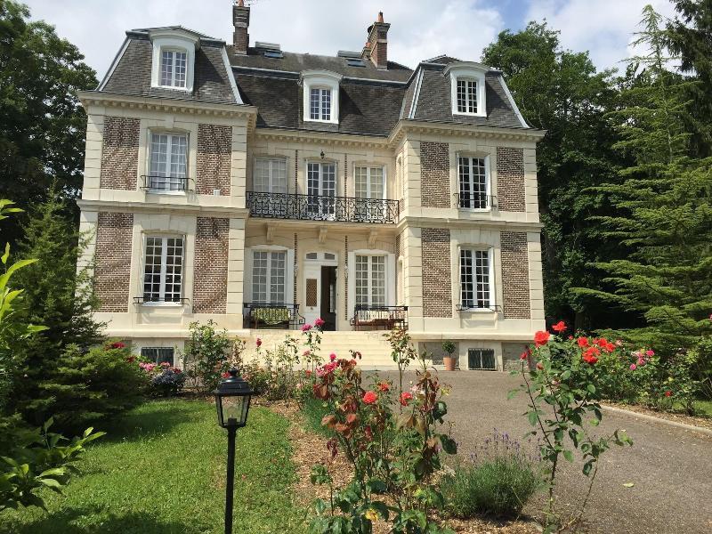 Château d'Avesnes - Le Castelet image