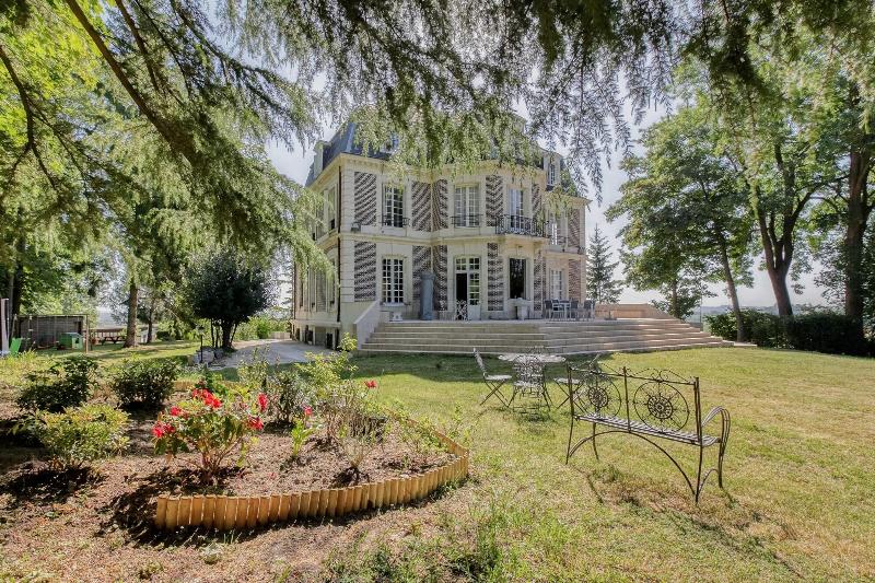 Château d'Avesnes - Le Castelet image