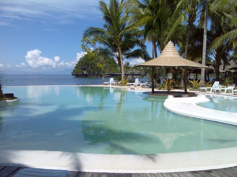 Caluwayan Palm Island Resort image