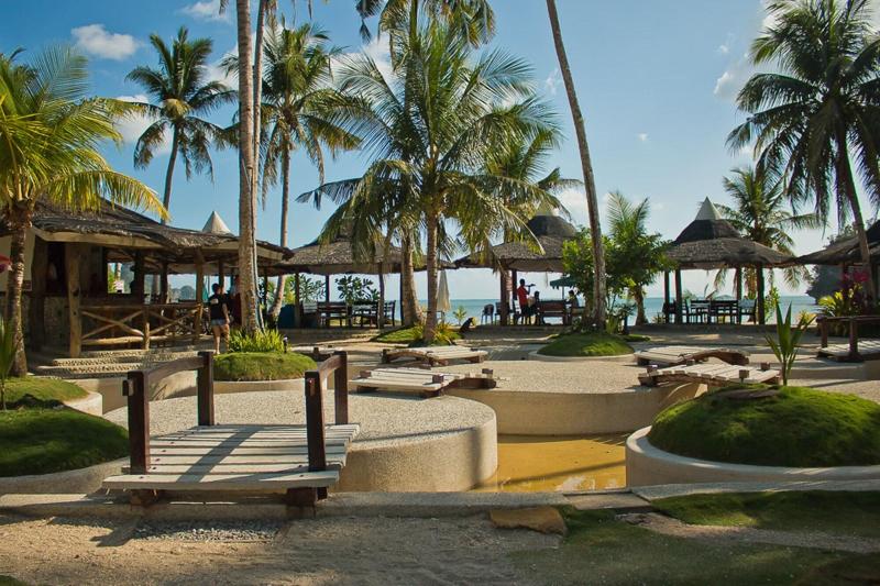 Caluwayan Palm Island Resort image