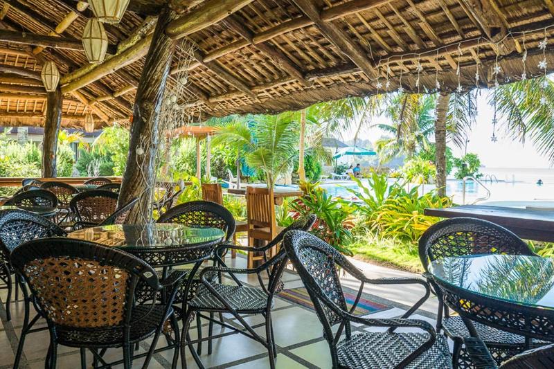 Caluwayan Palm Island Resort image