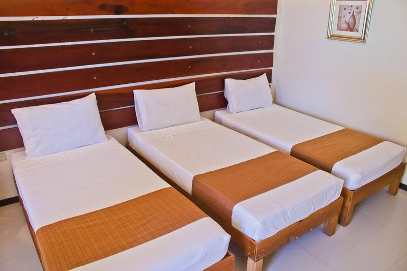 Caluwayan Palm Island Resort image